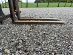 Pallet forks with Terex hitch 10