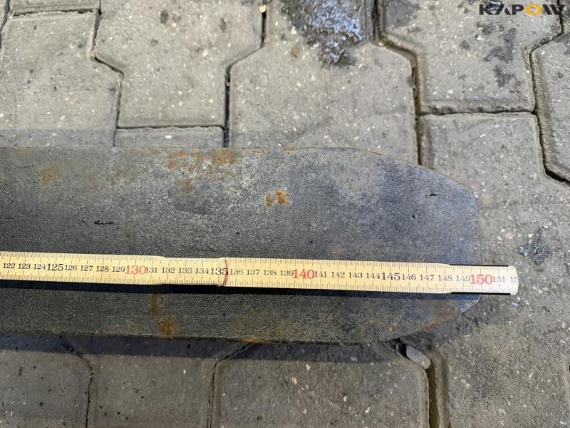 Pallet forks with Volvo hitch 11