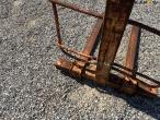 Pallet forks for crane 9