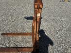Pallet forks for crane 11