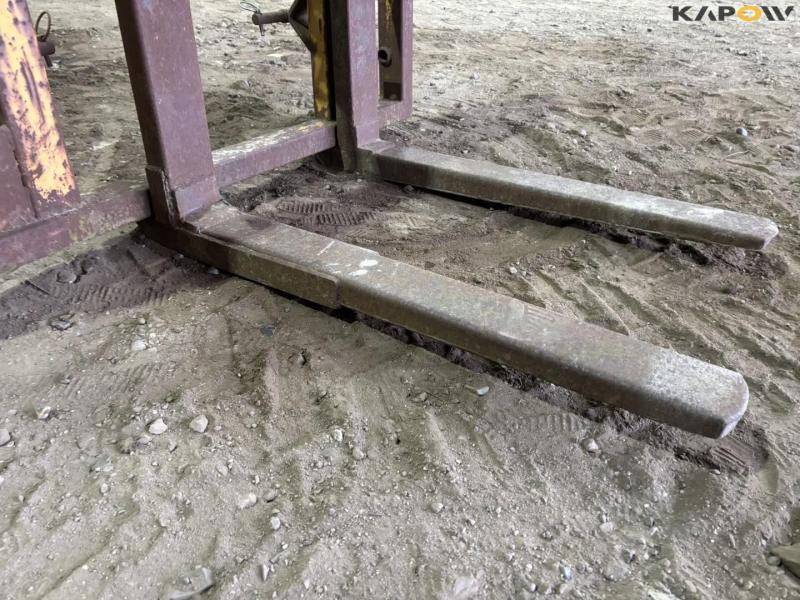 Pallet forks for lifts 11