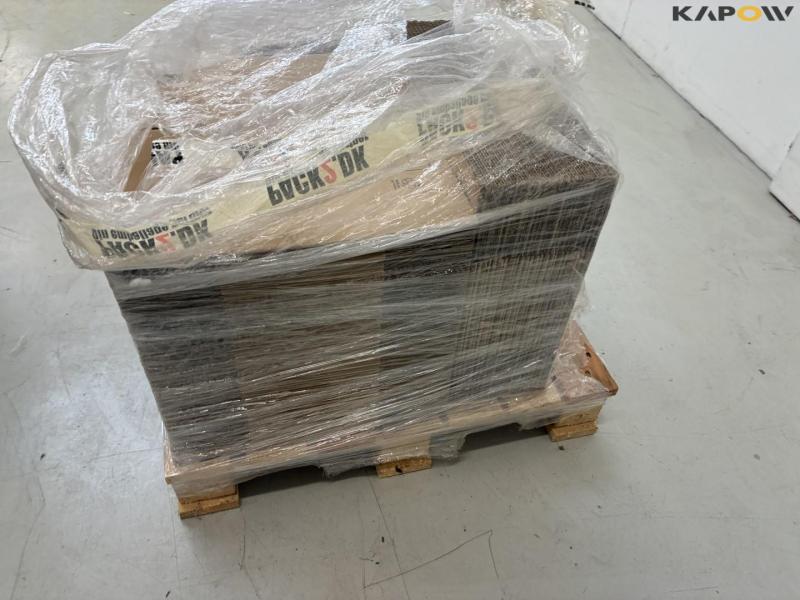 Pallet frames for half and full pallets 19