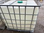 Pallet tank 1000 liters - 3 pcs. 24