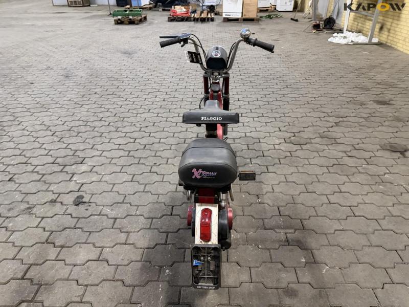 Piaggio Vespa Si moped 6