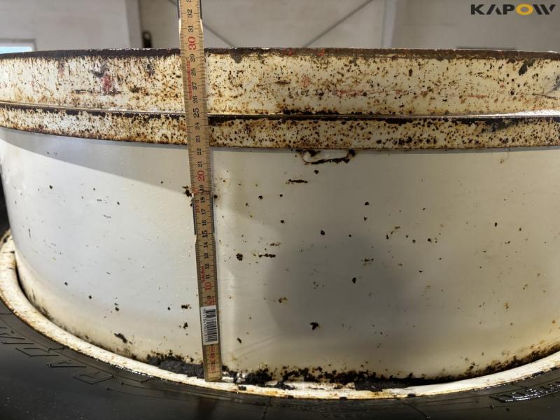 Pirelli 580/70-R42 twin wheels 10