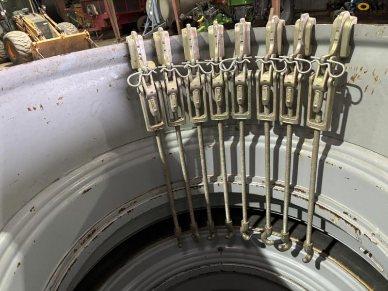 Pirelli 650/50-40 twin wheels 10