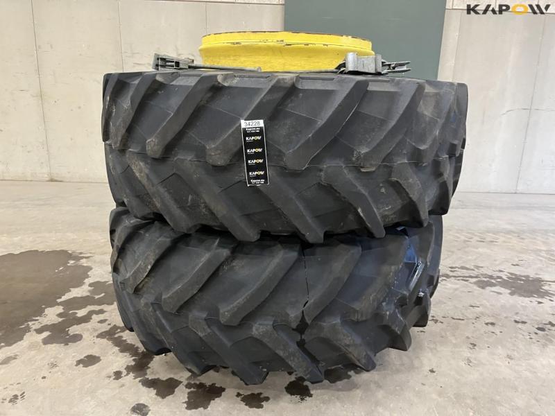 Pirelli 650/85-R38 twin wheels 8