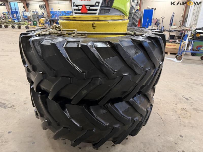 Pirelli 650/85-R38 twin wheels 3