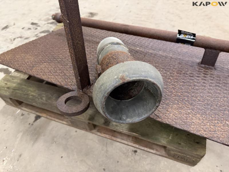 Plate with lift arm pull 10