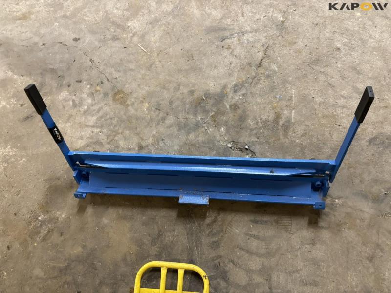 Sheet metal trestle and sack truck 15