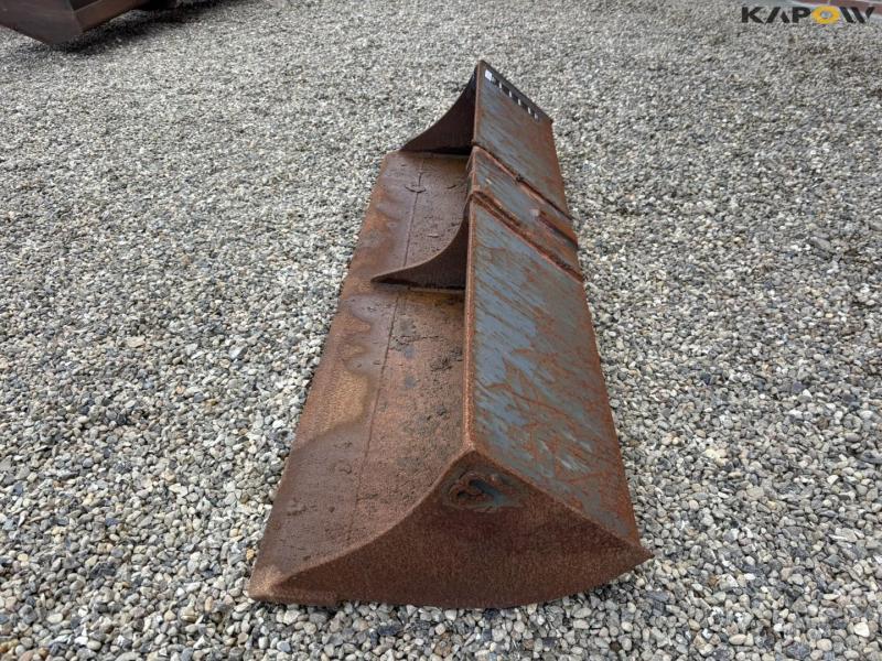 Planer bucket 180cm without a hitch 8