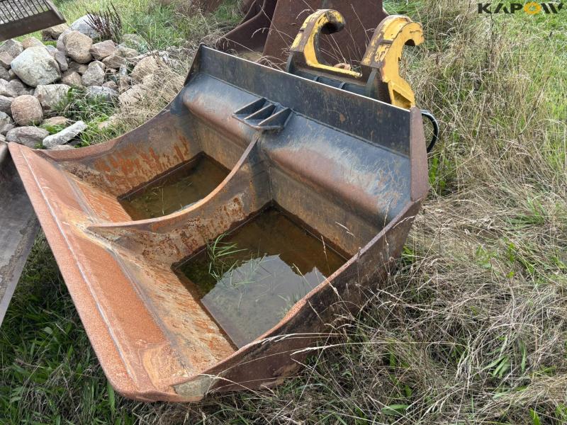 Grader bucket with tilt 200 cm 1
