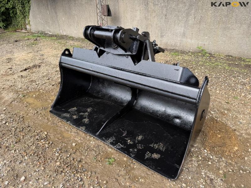 Planer bucket 1