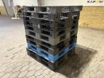 Plastic pallets - 11pcs 7