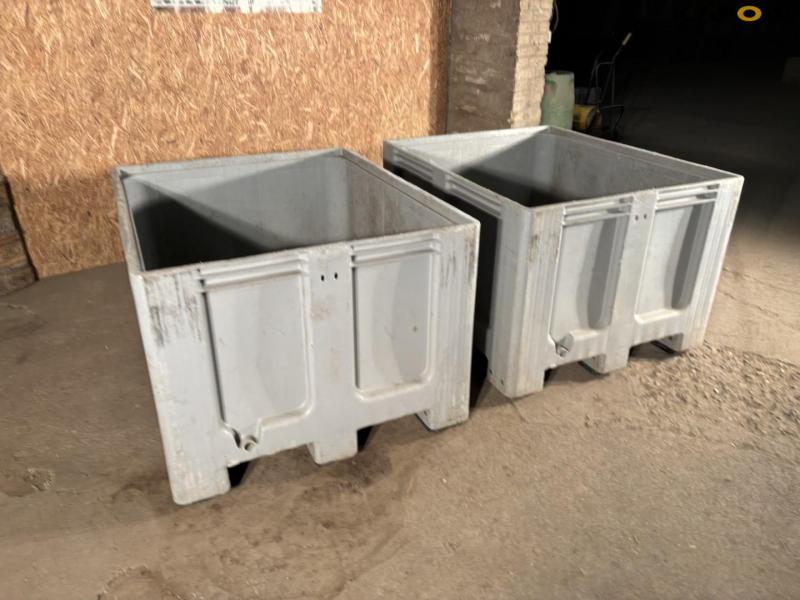 Plastic boxes for trucks - 2 pcs. 1