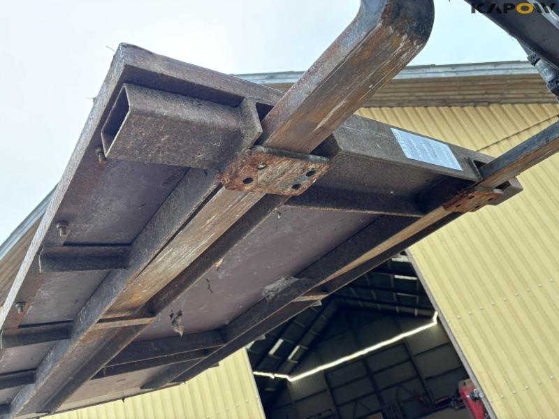 Forklift platform 12