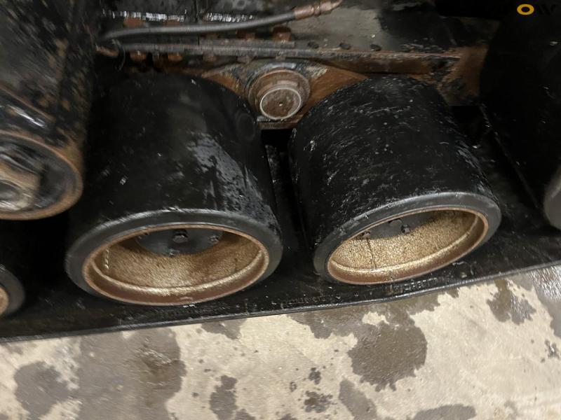 Poluzzi belts for forage harvesters and combines 14