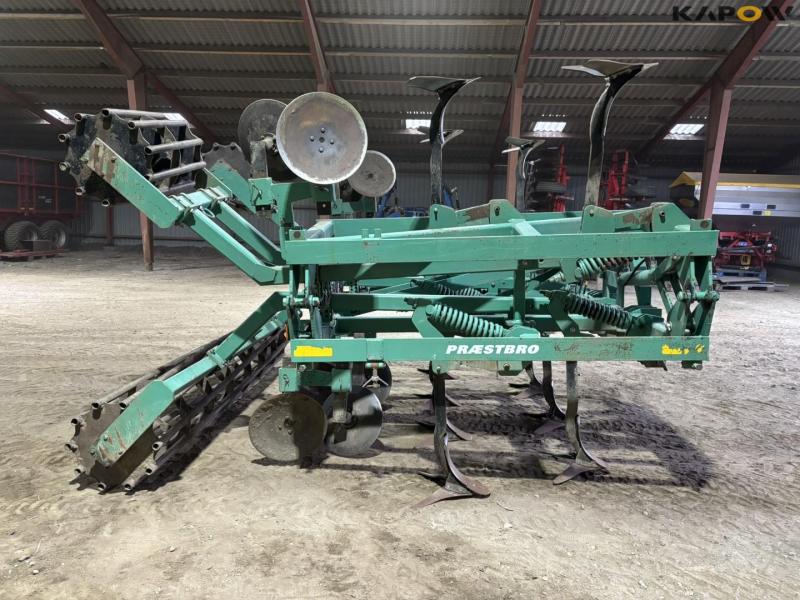 Præstbro 11 tooth stubble harrow 4