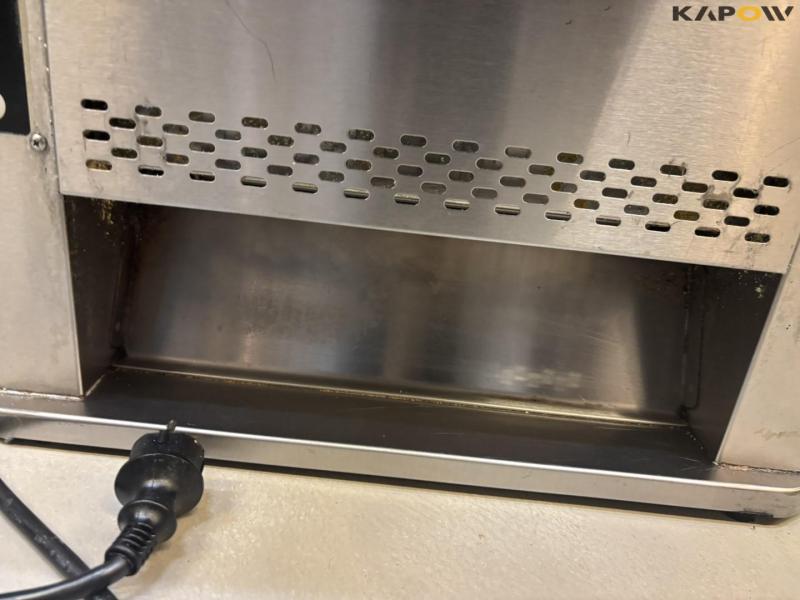 Prince Castle vertical contact toaster 9