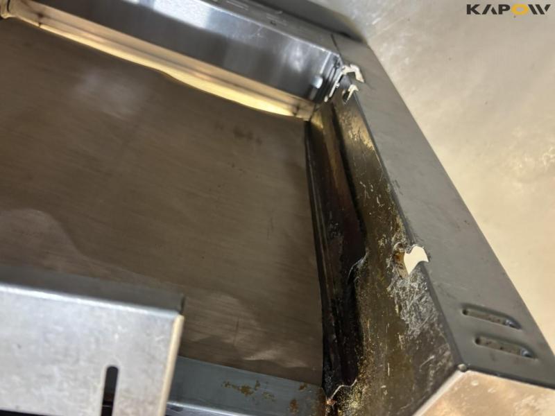 Prince Castle vertical contact toaster 25