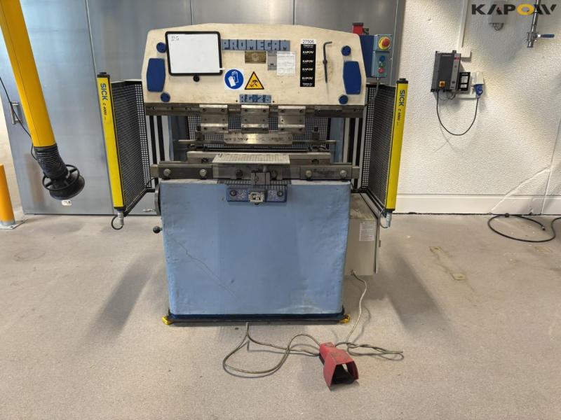 Promecam RC25 edge bender 2