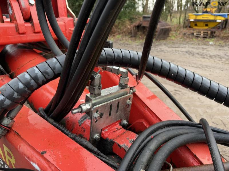 Pronar T285 hook lift waggon 15