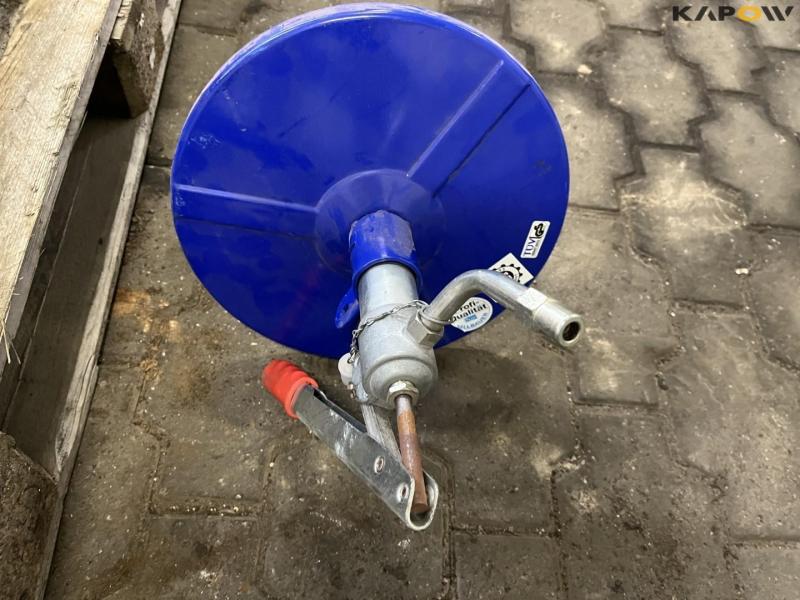 Pumps for oil and grease 23