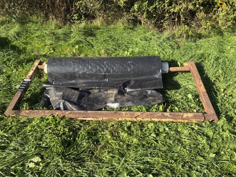 Frame with silo plastic 6