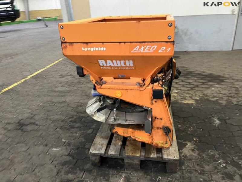 Rauch AXEO 2.1 salt spreader 8