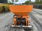 Rauch Axeo 6.1 salt spreader 2