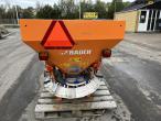 Rauch Axeo 6.1 salt spreader 6