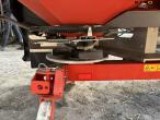 Rauch AXIS M 30.2 EMC fertilizer spreader 47