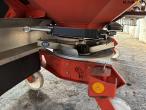 Rauch AXIS M 30.2 EMC fertilizer spreader 57