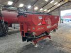 Rauch AXIS M 30.2 EMC fertilizer spreader 14