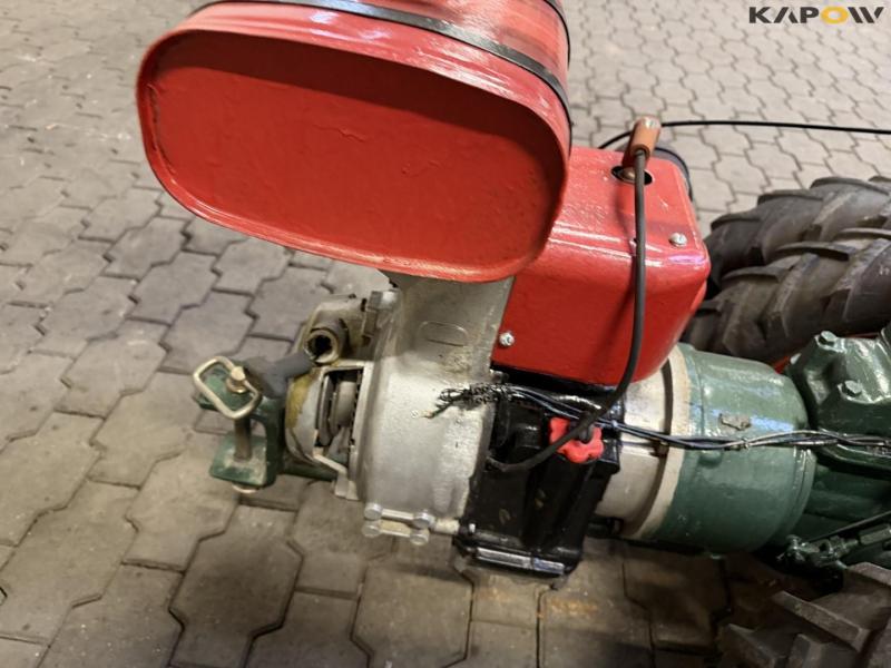 Tool carrier with platform 16