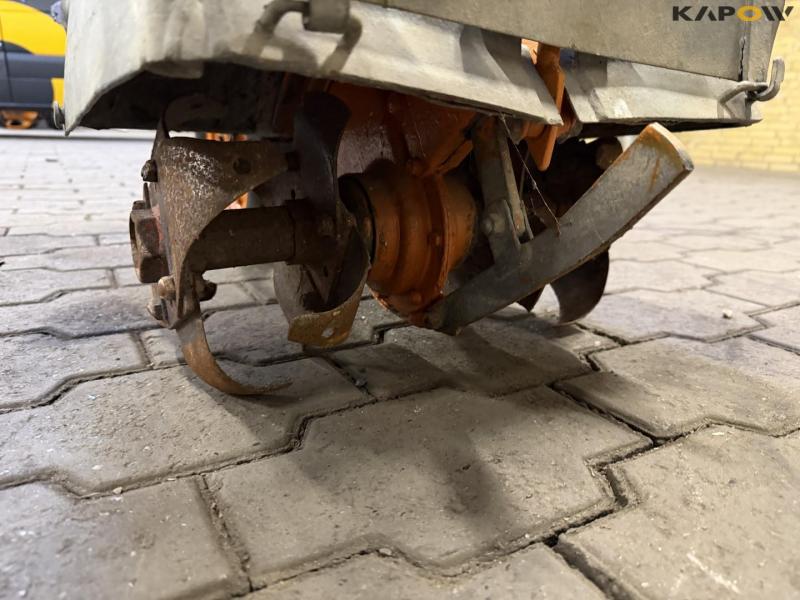 Tool carrier with milling cutter 20