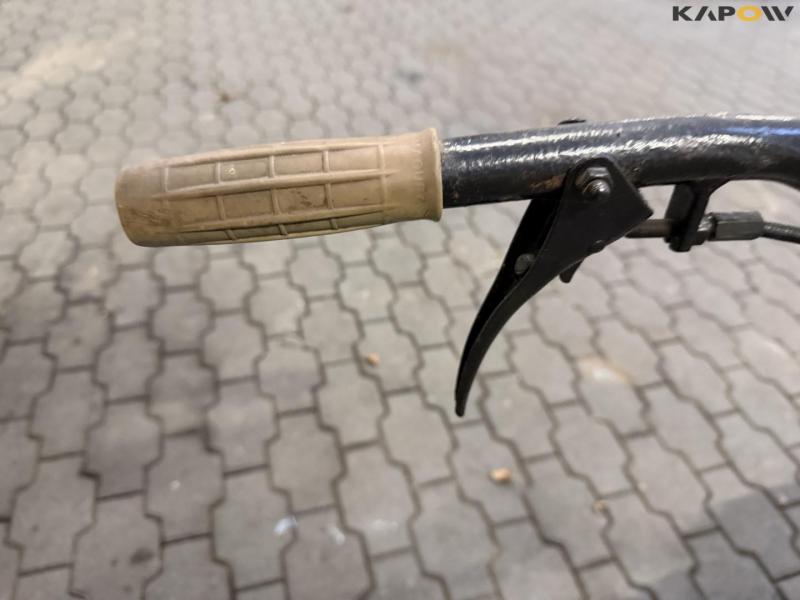 Tool carrier with milling cutter 22