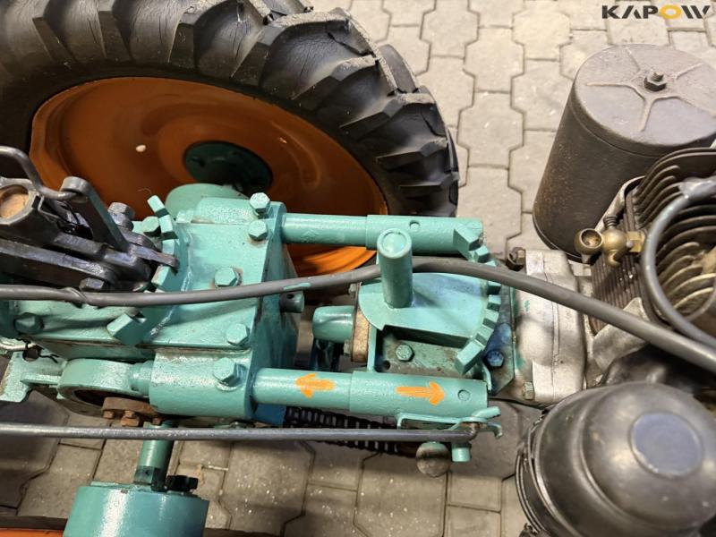 Tool carrier with trolley 14