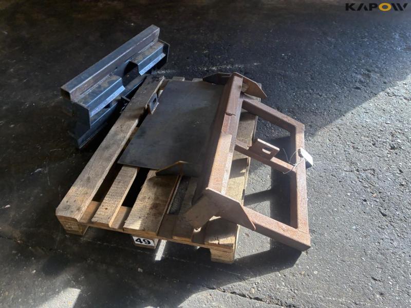 Tool frames for uniloader 2