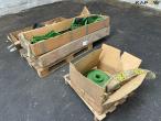 Pulley and shaker equipment for John Deere combine harvester 1