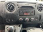 Renault Master van 29
