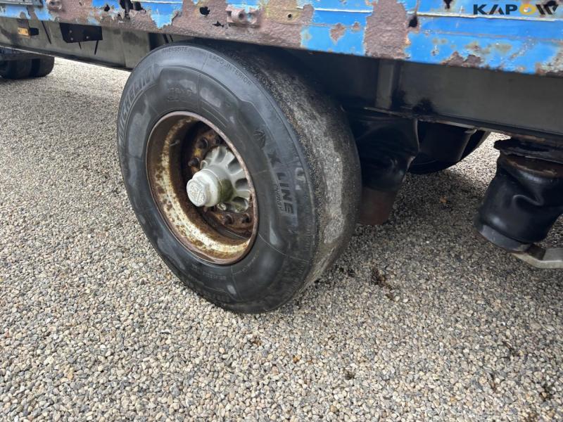 Renders ROC 12.20 straw wagon 50