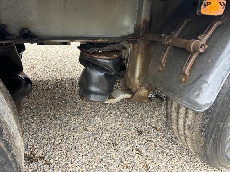 Renders ROC 12.20 straw wagon 52