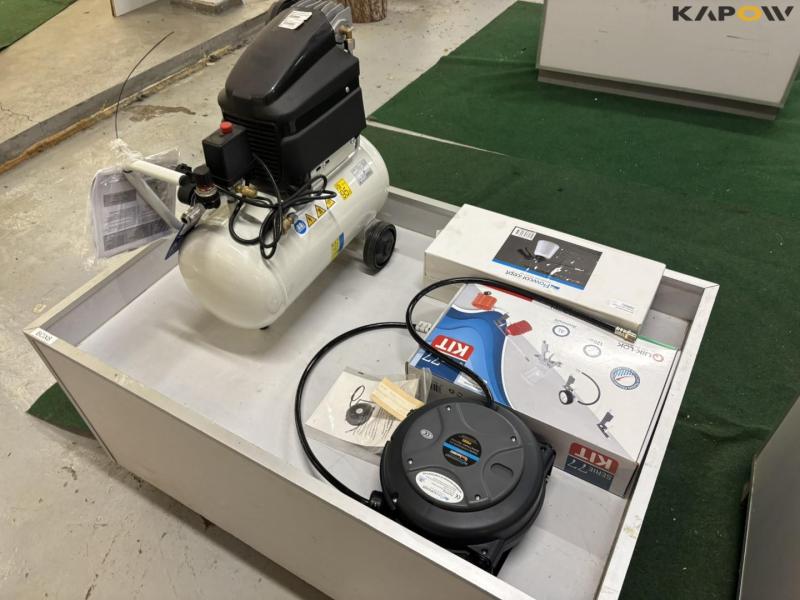 Reno compressor with equipment 2