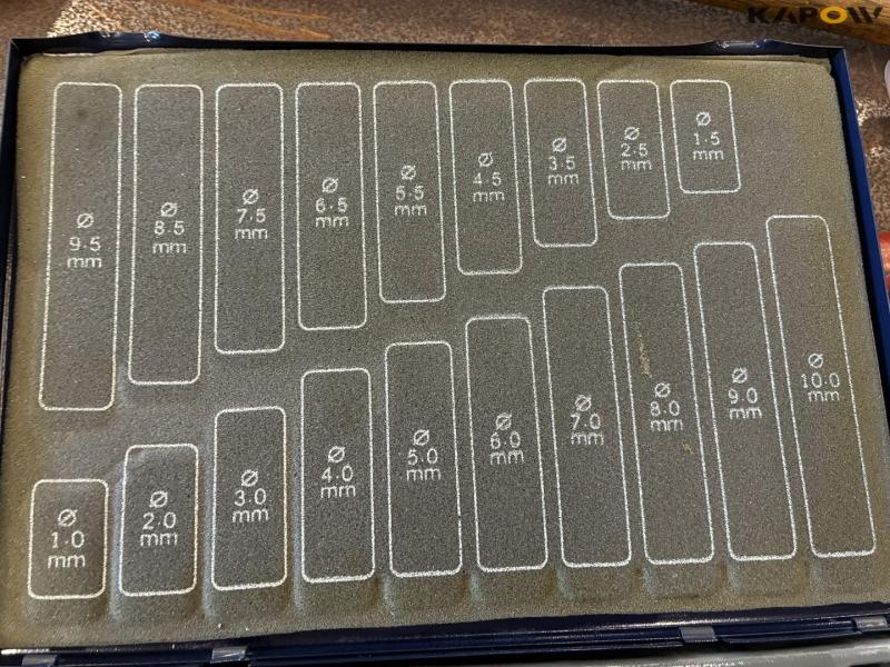 Bookcase with contents 24