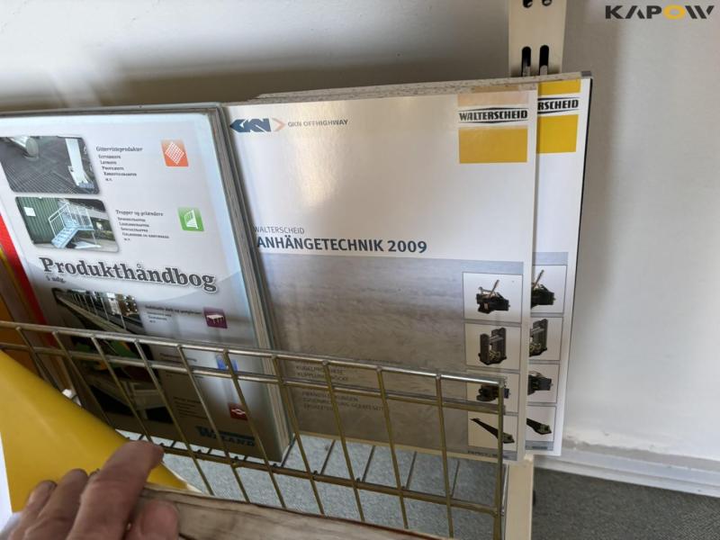 Bookshelf with instruction books 10