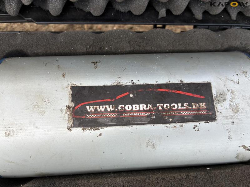 Repair kit for stone chips 5