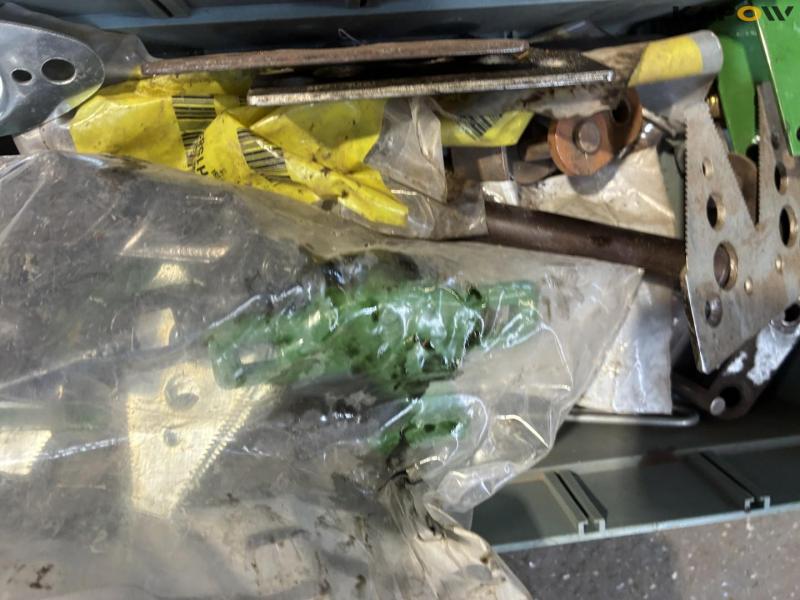 Spare parts for John Deere combine harvester 11