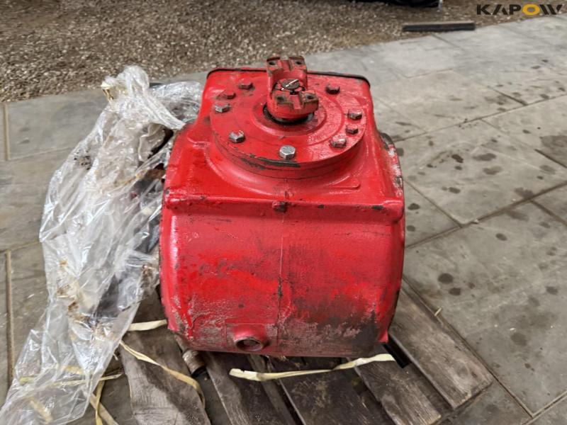 Spare parts for Massey Ferguson 4840 15