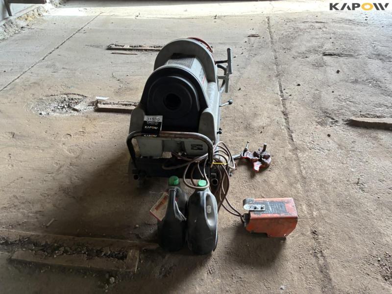 Ridgid 822 thread cutter 2